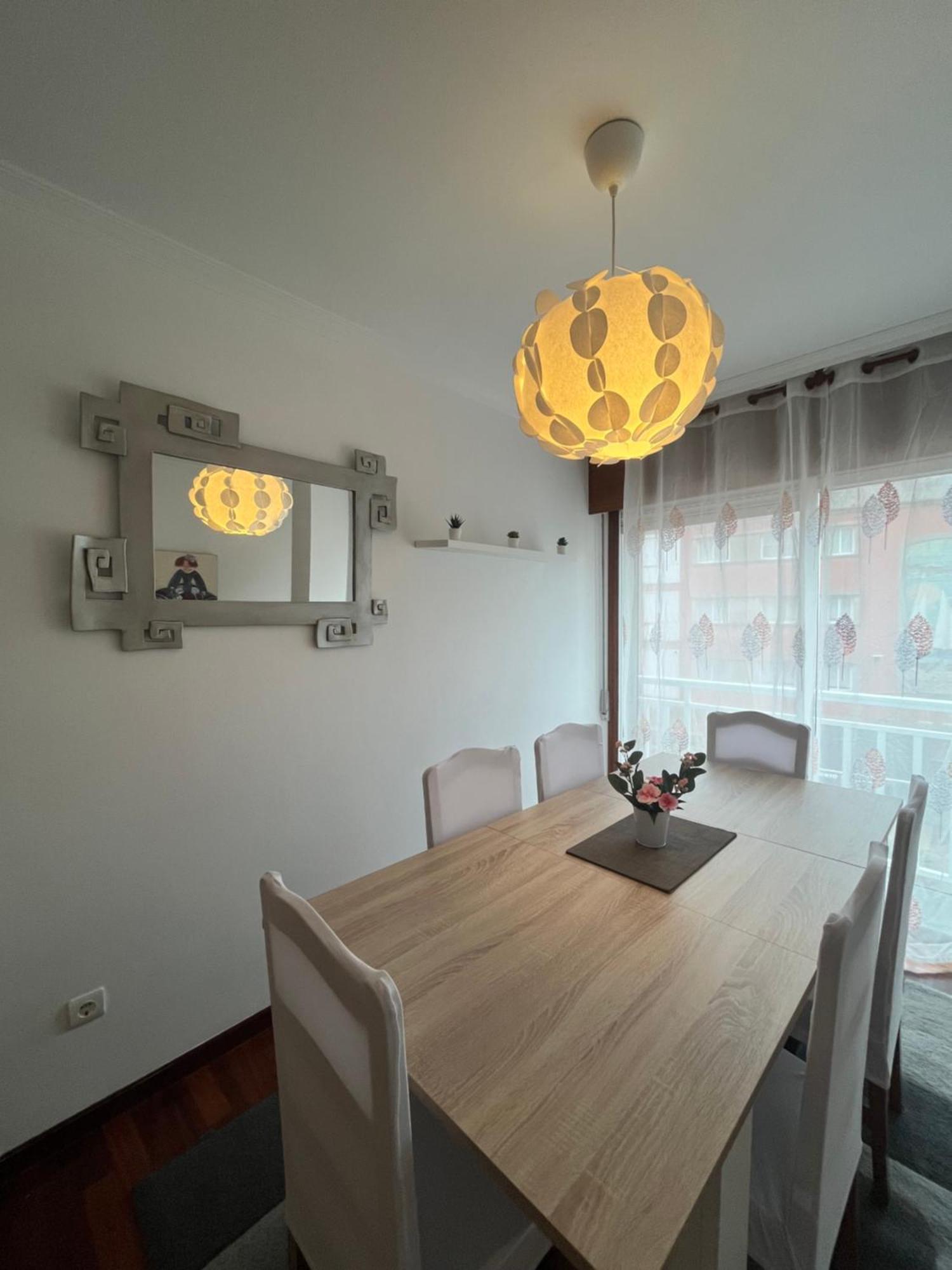 Apartamento Xacobe Grove, 120 Metros Totalmente Equipado, Luminoso, Centrico Y Con Plaza De Garaje O Grove Dış mekan fotoğraf