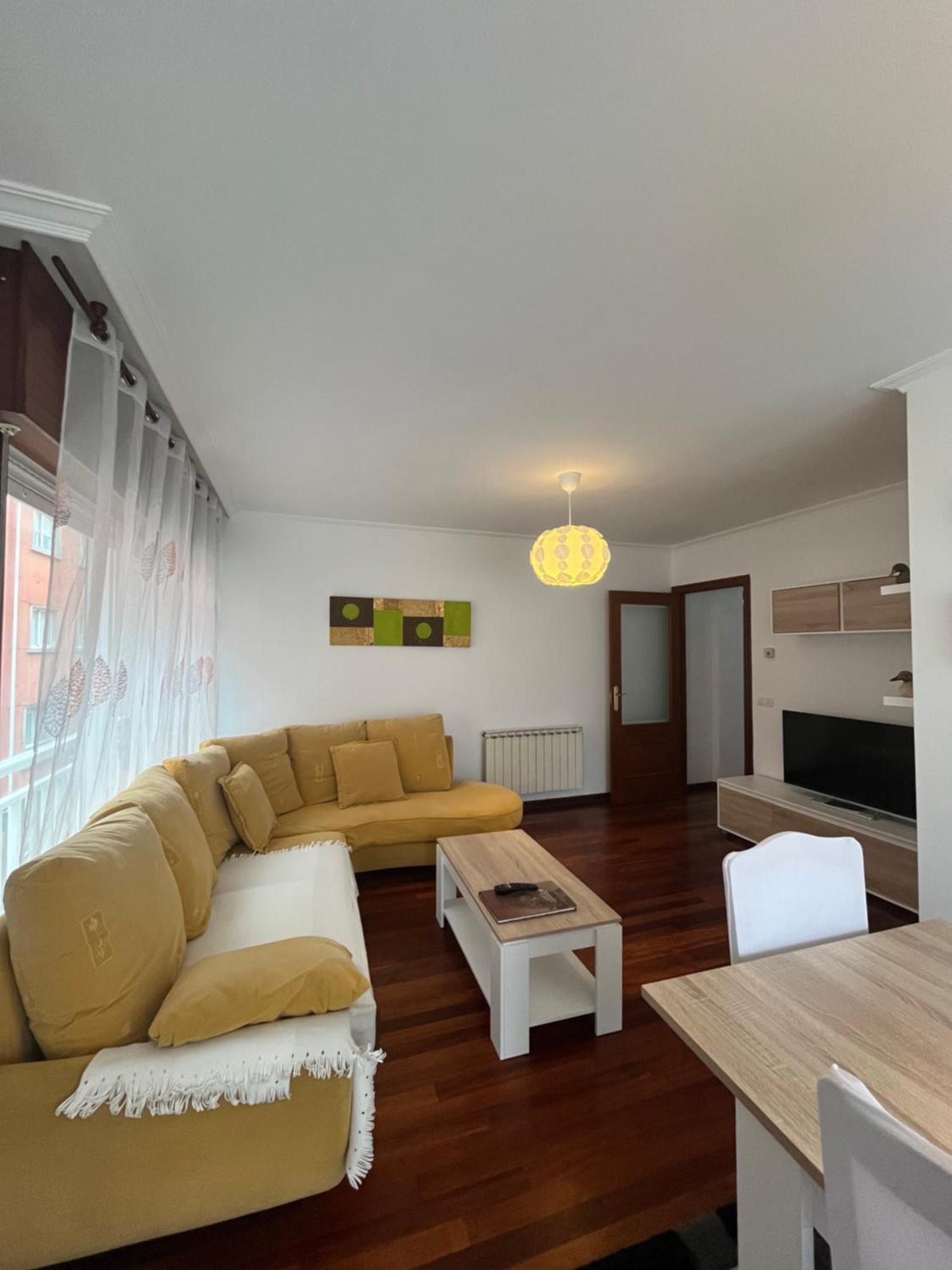 Apartamento Xacobe Grove, 120 Metros Totalmente Equipado, Luminoso, Centrico Y Con Plaza De Garaje O Grove Dış mekan fotoğraf